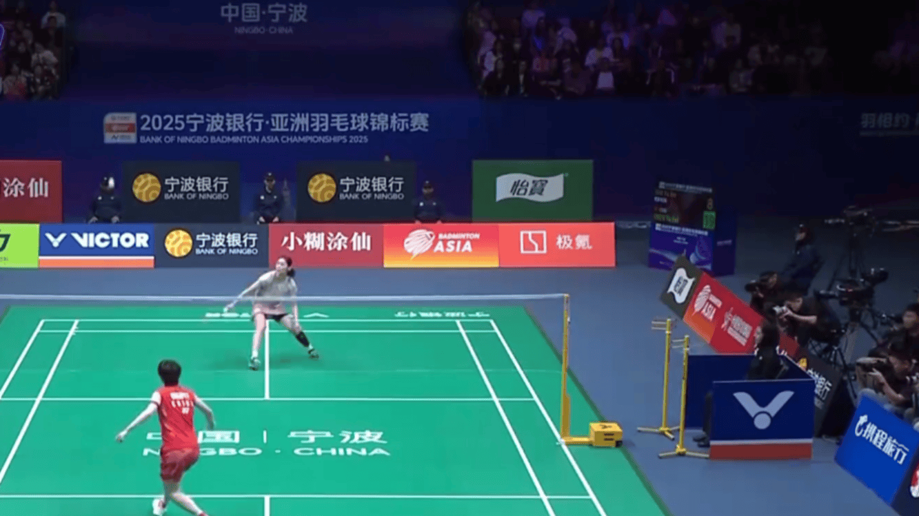 队在中前场 队在中前场