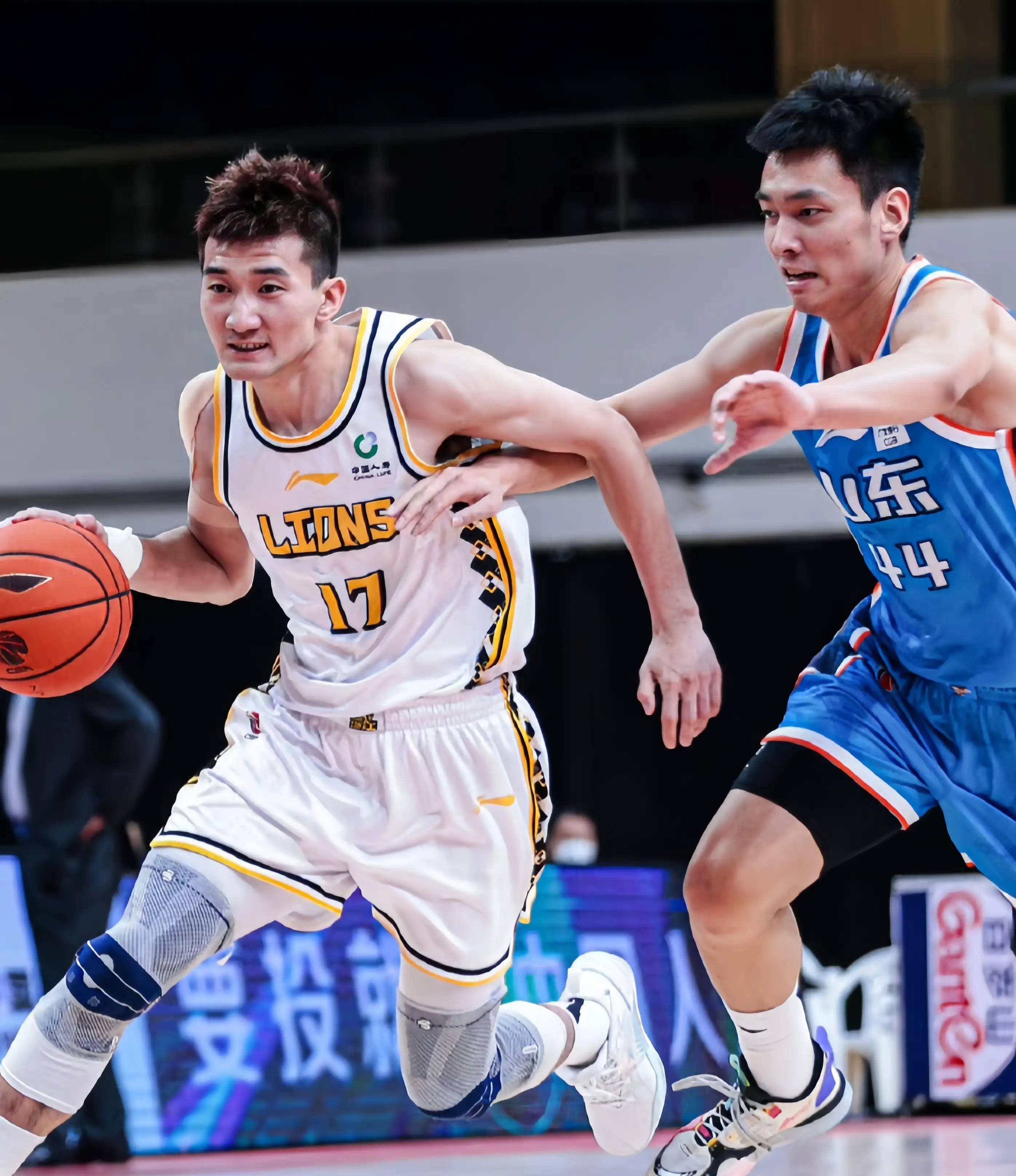 受矚目的球 受矚目的球