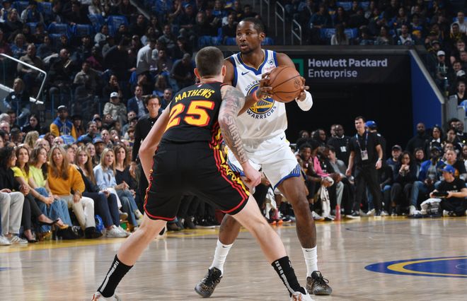 首位攻入9 首位攻入9