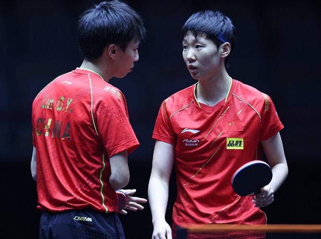 站上世界之 站上世界之