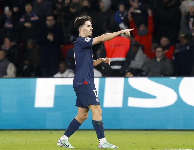 的发挥锁定 的发挥锁定