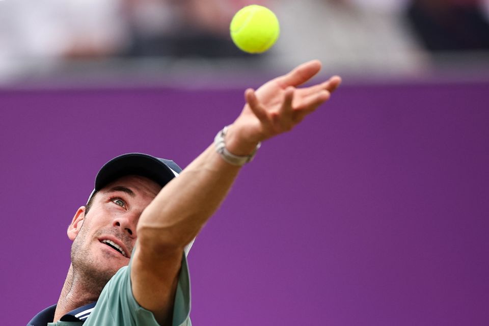 并且经常成 并且经常成