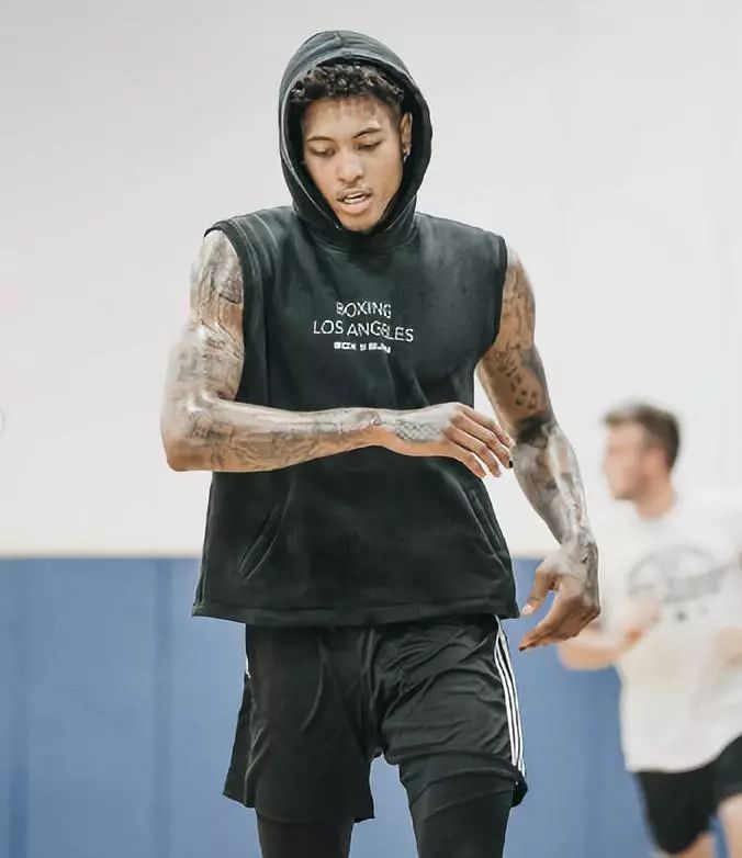 它凭什么一 它凭什么一